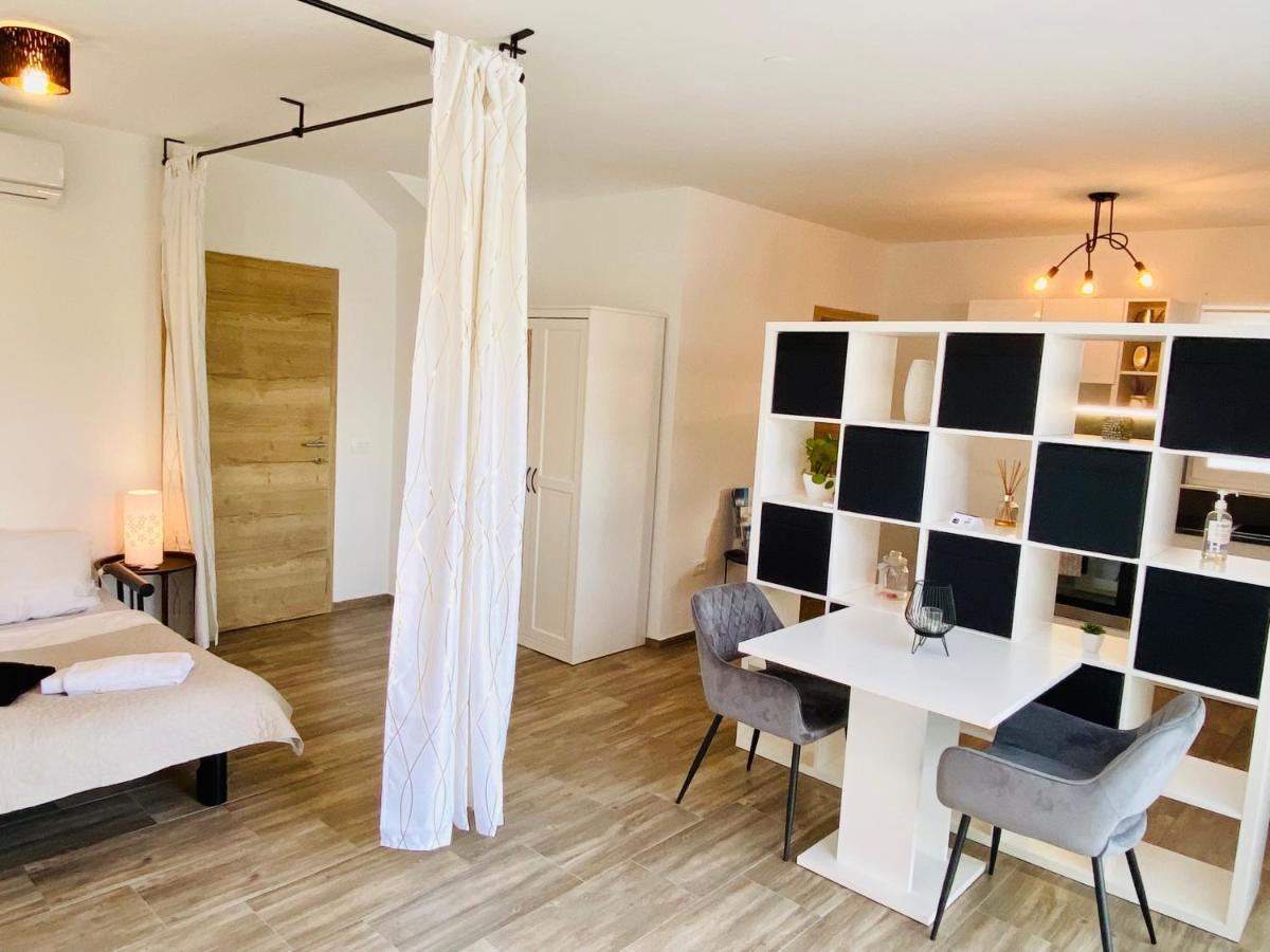 Studio For2 In Опатія Екстер'єр фото